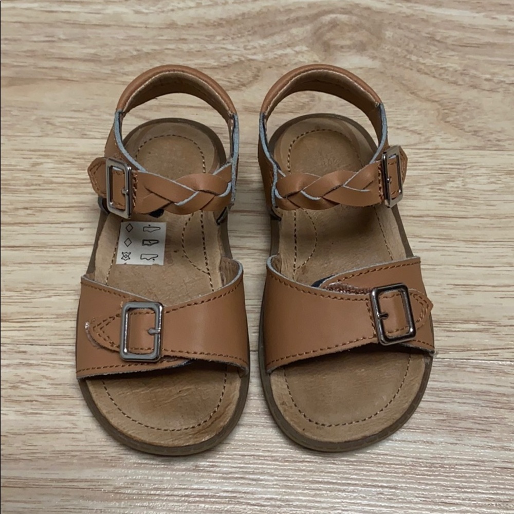 Little girl tan sandals